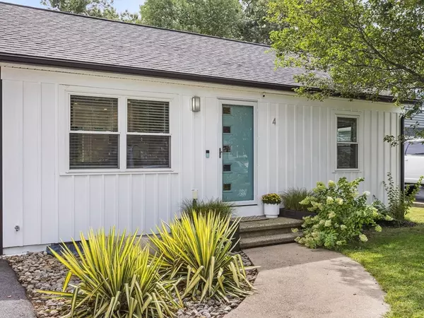 North Reading, MA 01864,4 Porter Road