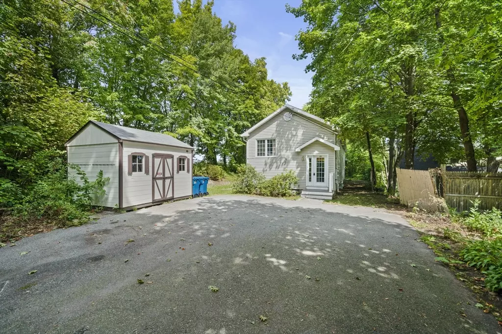 Lawrence, MA 01841,51-53 Forest St