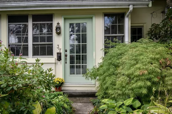 Framingham, MA 01702,37 Wilson Ave