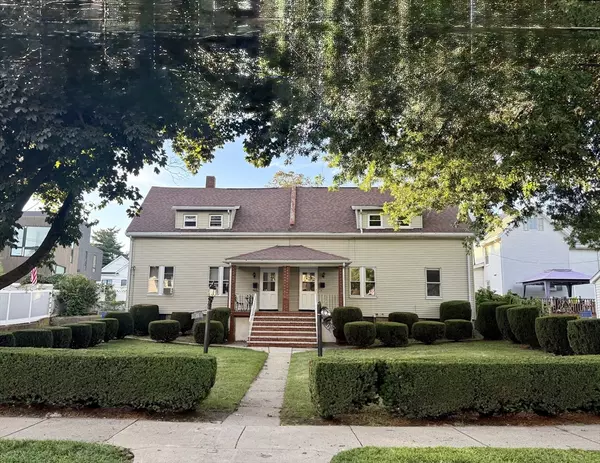 Newton, MA 02458,33-35 Clinton St