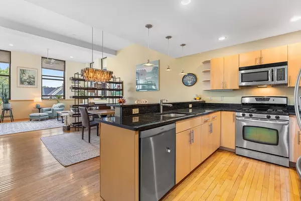 Medford, MA 02155,68 Central Ave #306