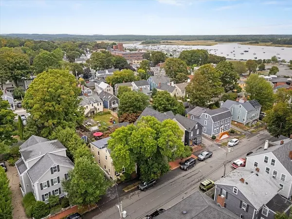 Newburyport, MA 01950,22 Kent #1