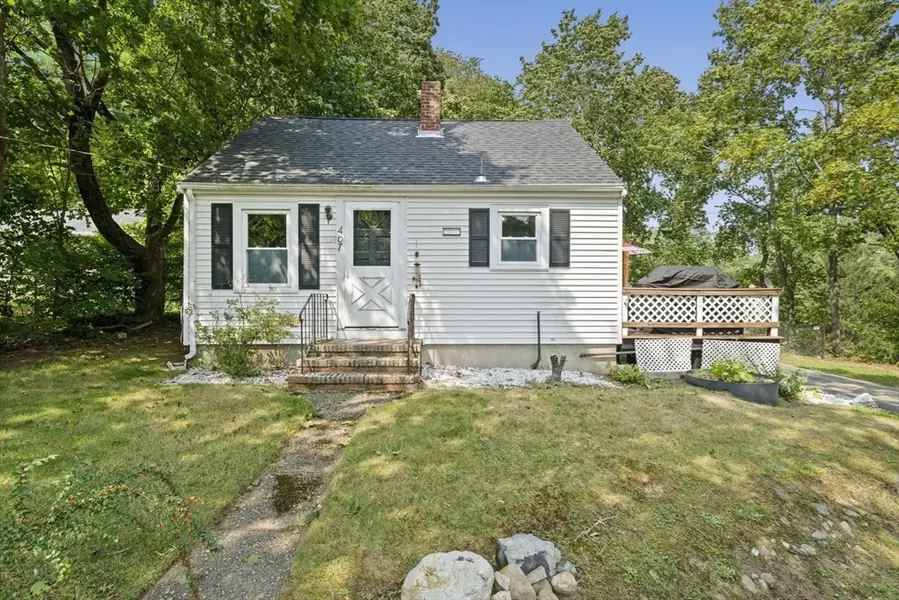 407 W Union St, East Bridgewater, MA 02333