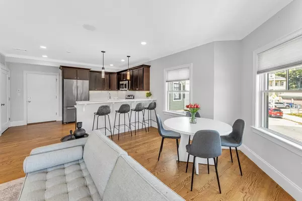 Boston, MA 02131,18 Robert St #4