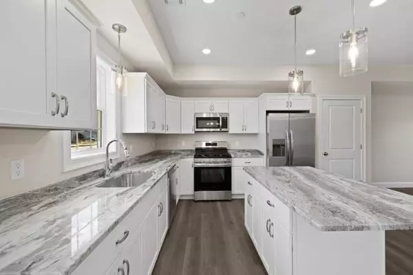 Taunton, MA 02780,23 1/2 Johnson St #A