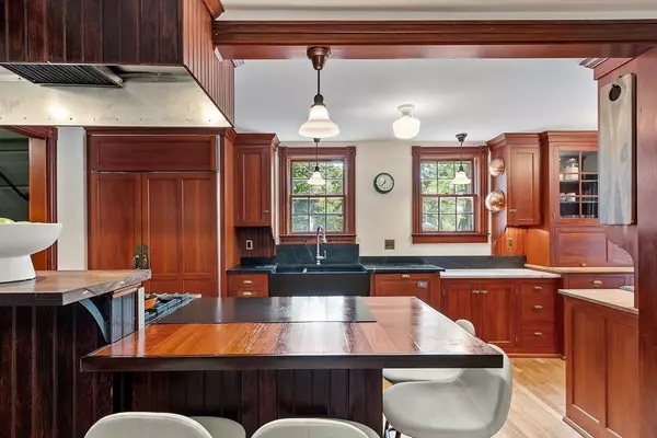 138 Baker Ave., Concord, MA 01742
