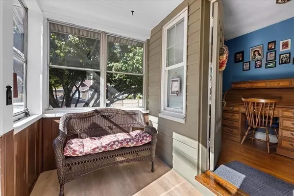 Quincy, MA 02169,19 Seymour Street