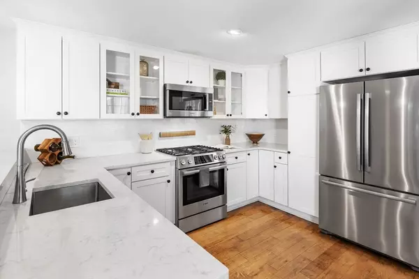 Bedford, MA 01730,17 Mitchell Grant Way #17