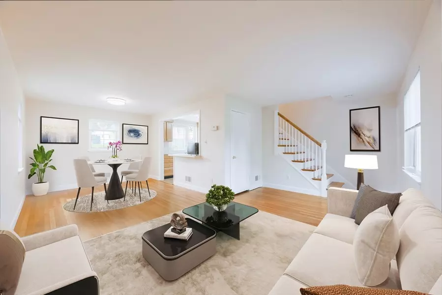 356 Lexington St #356, Watertown, MA 02472