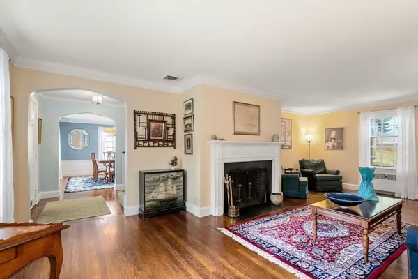 Newton, MA 02468,34 Palmer Rd.