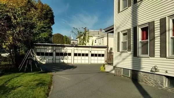 Lowell, MA 01850,50-52 Hampshire Street