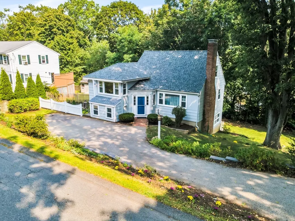 Hingham, MA 02043,15 Harborview Drive