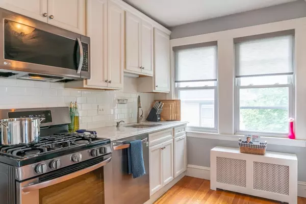 Quincy, MA 02169,9-11 Cross St