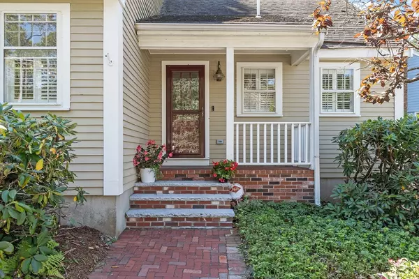 Lexington, MA 02420,49 Fletcher Avenue