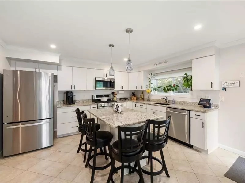 16 Whalers #16, Salem, MA 01970