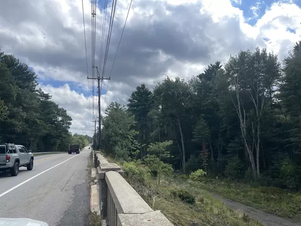Lakeville, MA 02347,39 Bedford Street