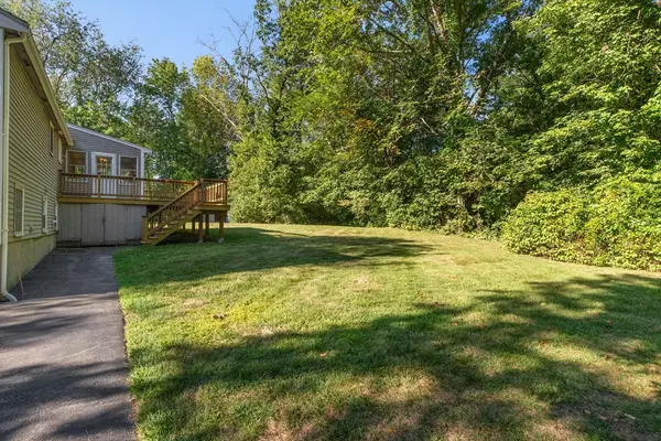 Merrimac, MA 01860,18 Harriman Rd