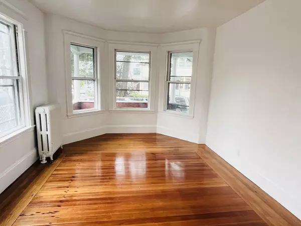 Winthrop, MA 02152,19 Beach Road #1
