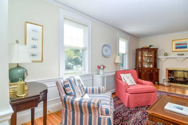 Newton, MA 02468,15 Selden Street