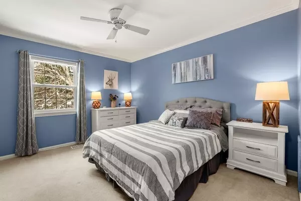Framingham, MA 01701,1107 Windsor Dr #1107