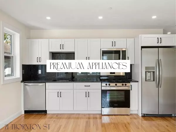 Revere, MA 02151,21-23 Thornton St #3