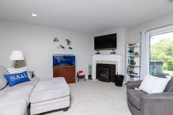 Danvers, MA 01923,19 Garden Street #104