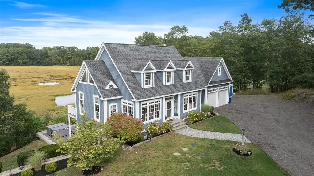 24 Old Rowley Rd, Newbury, MA 01951