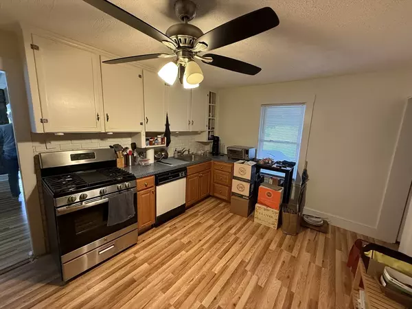 Quincy, MA 02169,42 South Walnut #1