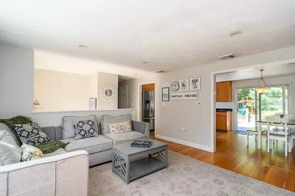 Millis, MA 02054,425 Village St