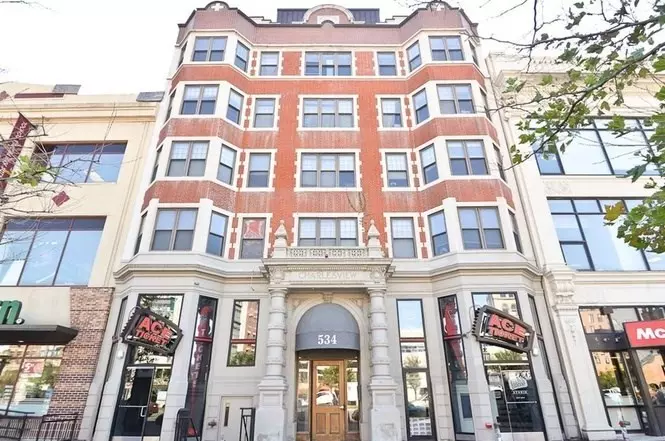 Boston, MA 02215,534 Commonwealth Ave #3A