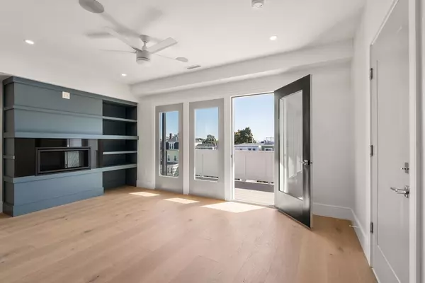 Boston, MA 02127,527 East 7th Street #5