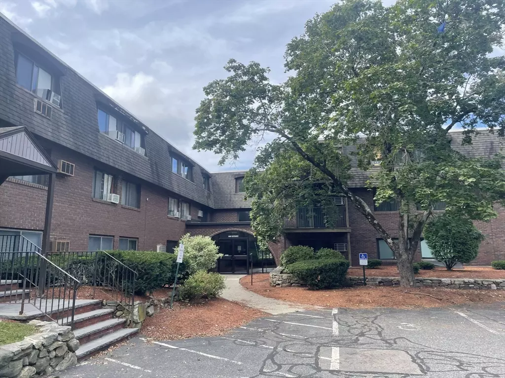 Marlborough, MA 01752,688 Boston Post Rd East #324