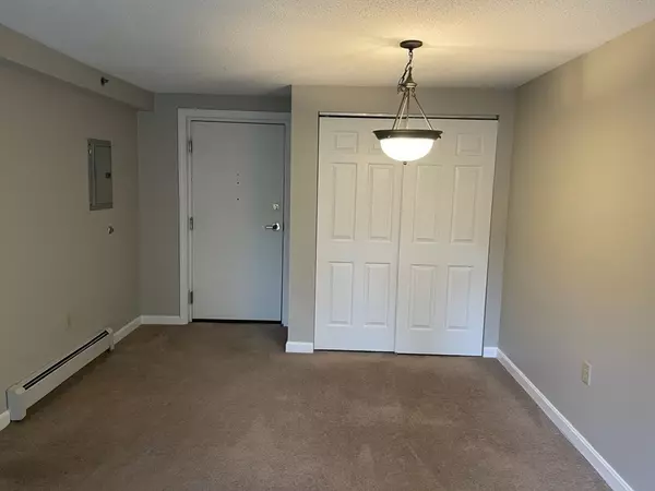 Marlborough, MA 01752,688 Boston Post Rd East #324