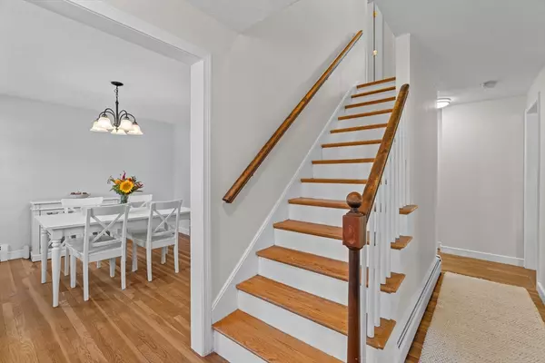 Framingham, MA 01701,20 Rose Lane