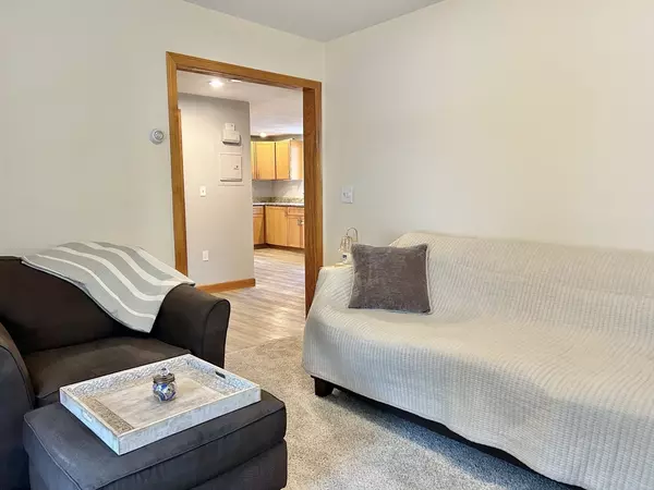 Somerville, MA 02144,13 Princeton St