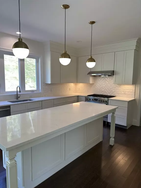 Westborough, MA 01581,37 Libbey Lane