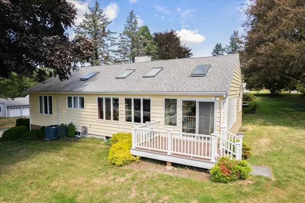 Portsmouth, RI 02871,26 Westwood Dr