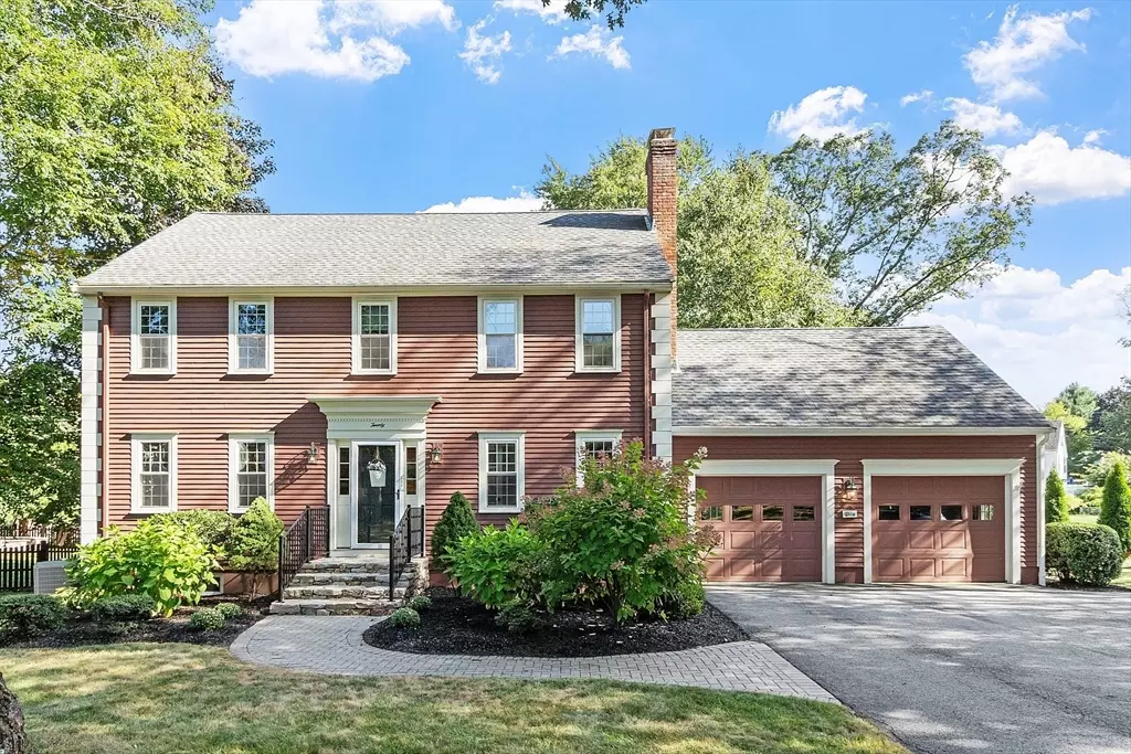 Westborough, MA 01581,20 Olde Coach Rd