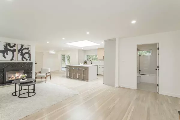 Wayland, MA 01778,3 Tally Ho Lane