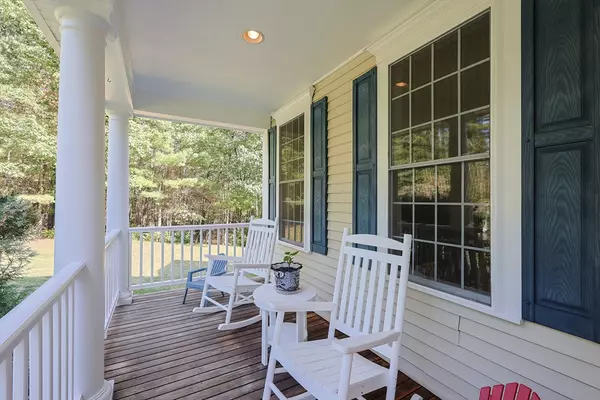 Groton, MA 01450,2 Wildflower Ln