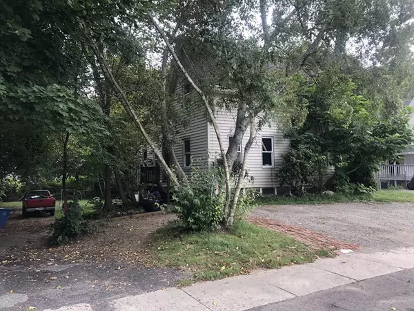 Whitman, MA 02382,96 Cherry St