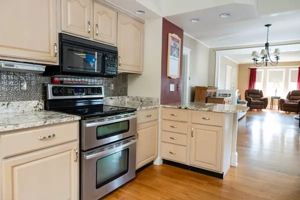 Quincy, MA 02170,57 Willow Ave