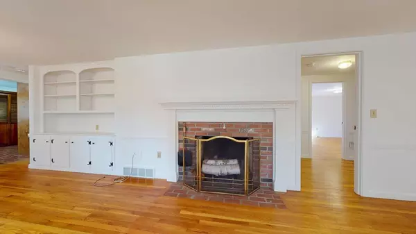 Yarmouth, MA 02664,97 Astor Way