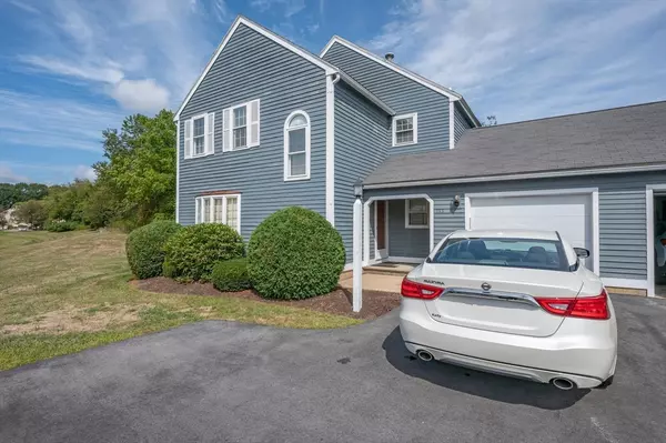 Amesbury, MA 01913,133 Whittier Meadows #133