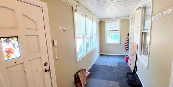 North Reading, MA 01864,62 Lowell Road