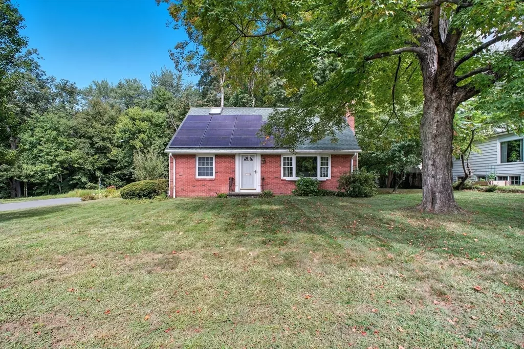 Springfield, MA 01108,22 Hartwick St