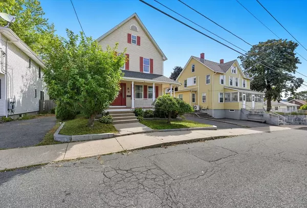 Ludlow, MA 01056,72 Highland Ave