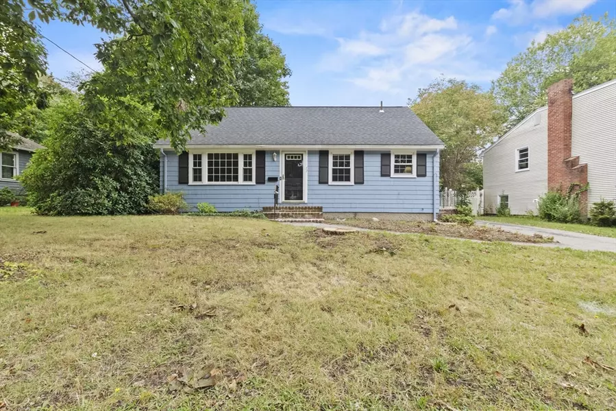 77 Gladstone Street, Brockton, MA 02302