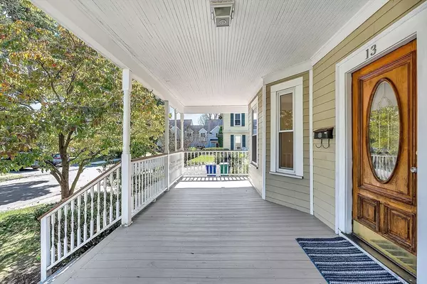Newton, MA 02466,13 Weir St