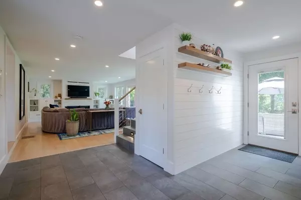 Natick, MA 01760,29 Water Street